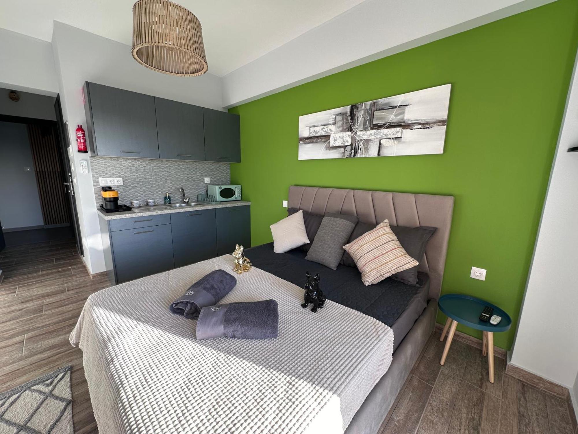 Glyfada Sunset Seaview Cozy Apartment A أثينا المظهر الخارجي الصورة